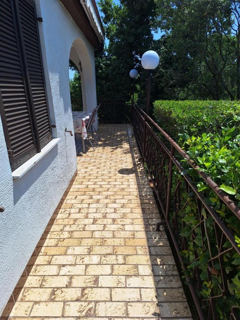 Krk Apartmani Pepina Pinezići Zewnętrze zdjęcie