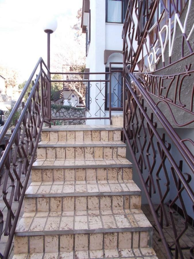 Krk Apartmani Pepina Pinezići Zewnętrze zdjęcie